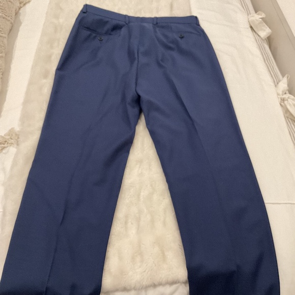 Calvin Klein Men’s Suit Jacket & Pants - Picture 8 of 14